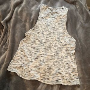 Lululemon workout top